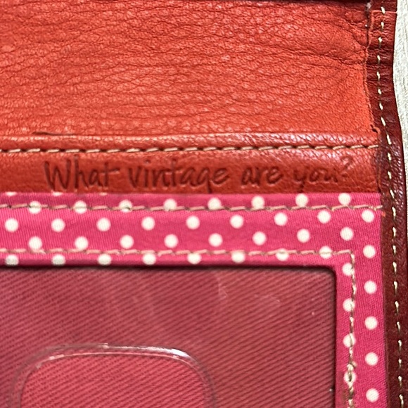 Fossil Red Wallet. Pink & Orange Hearts. Lining Pink Polka Dot. Leather. Rare - Picture 6 of 14